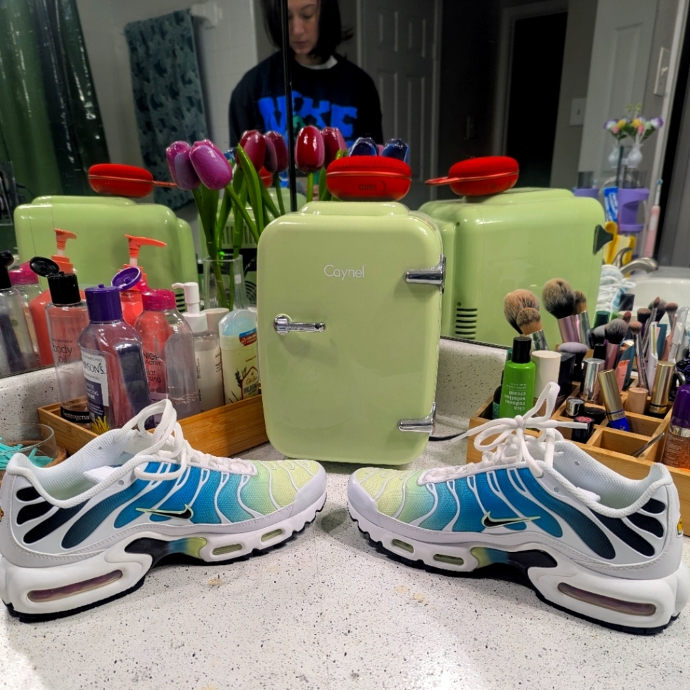 Nike Air Max Plus Gradient Sneakers